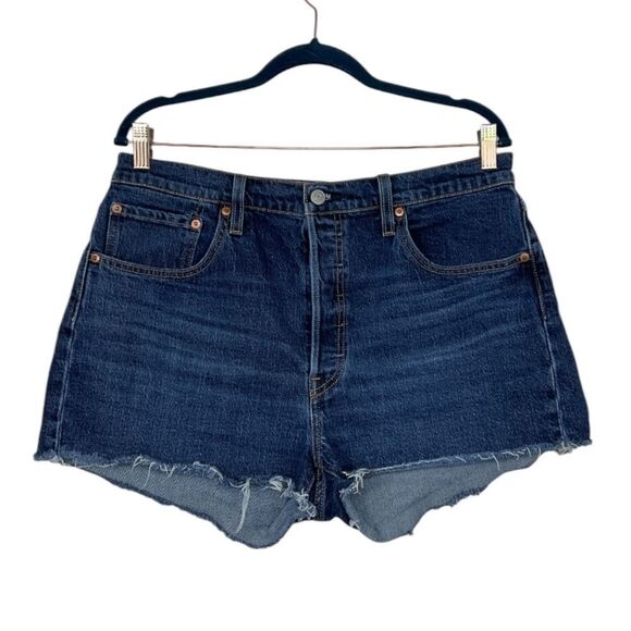 Levi's 501 High-Rise Jean Shorts - Picture 4 of 8